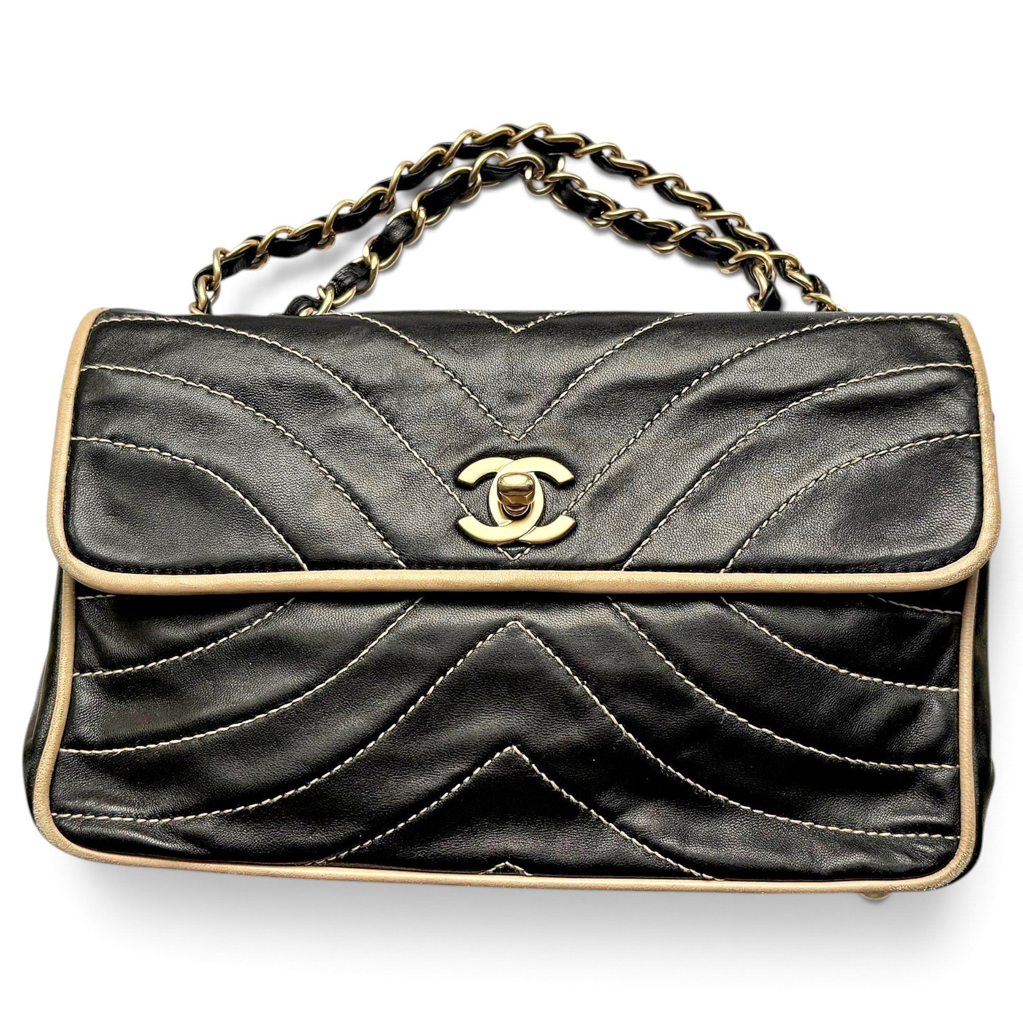 Chanel Leather handbag