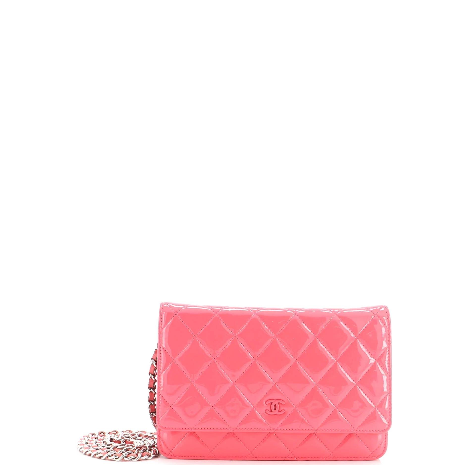 Wallet On Chain patent leather crossbody bag