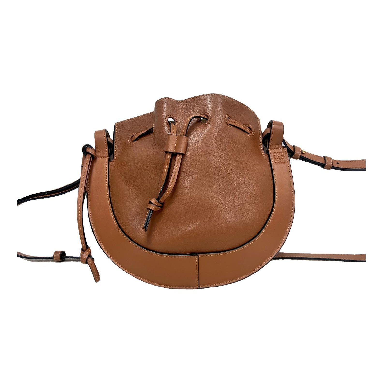 Leather crossbody bag