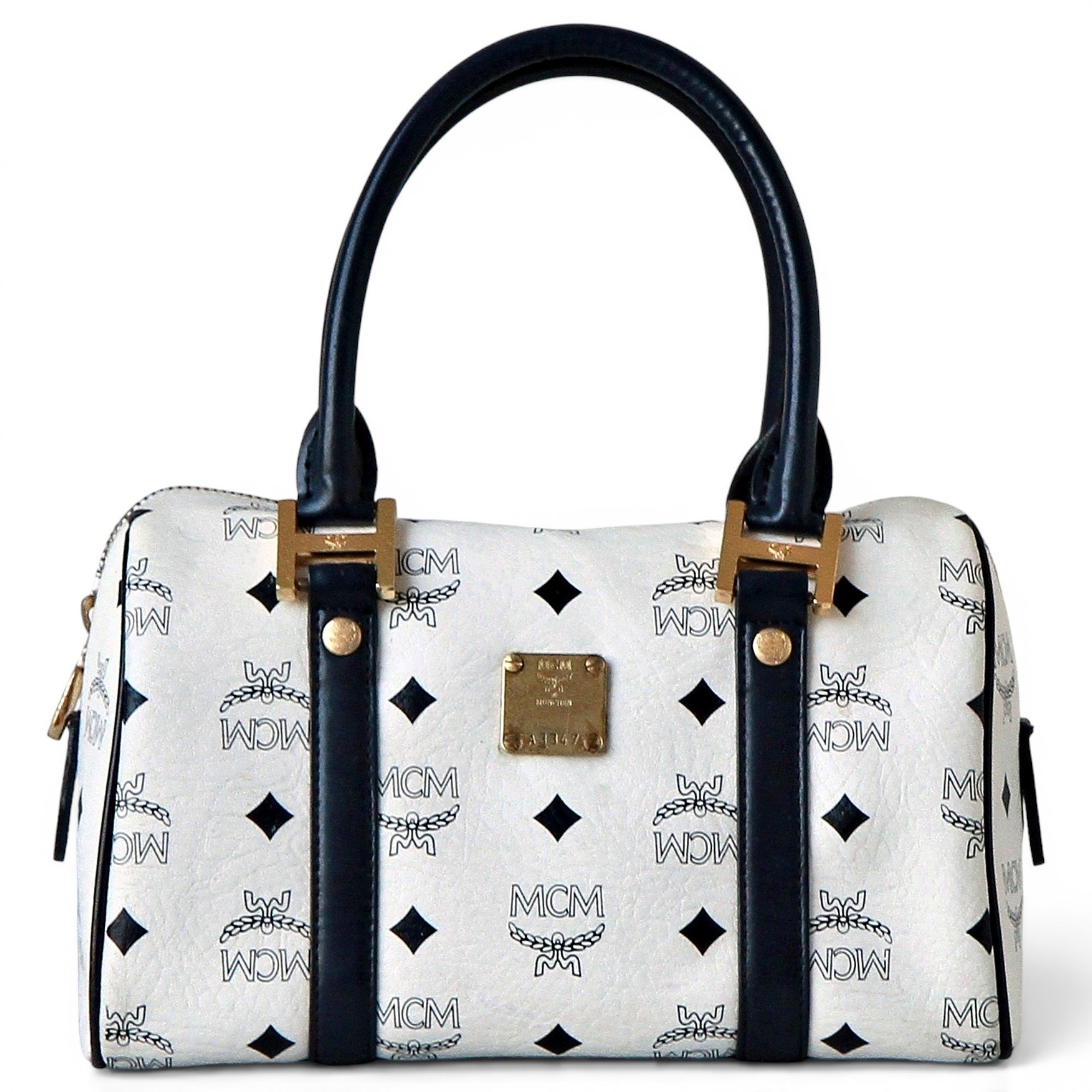Boston leather bag
