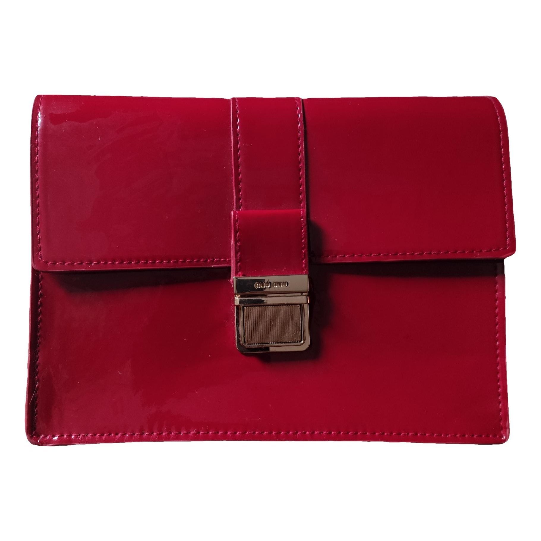 Vinyl clutch bag