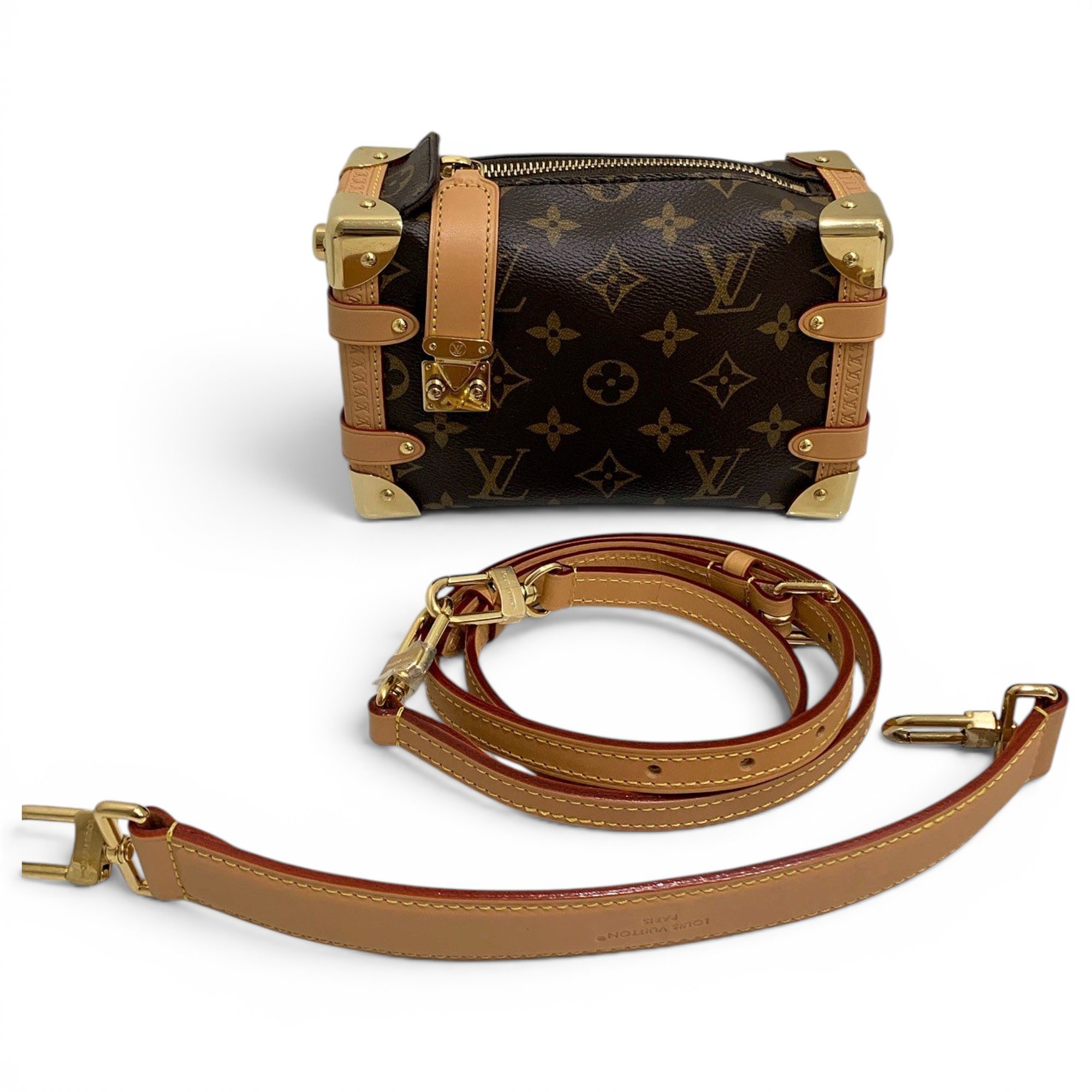 Side Trunk leather handbag