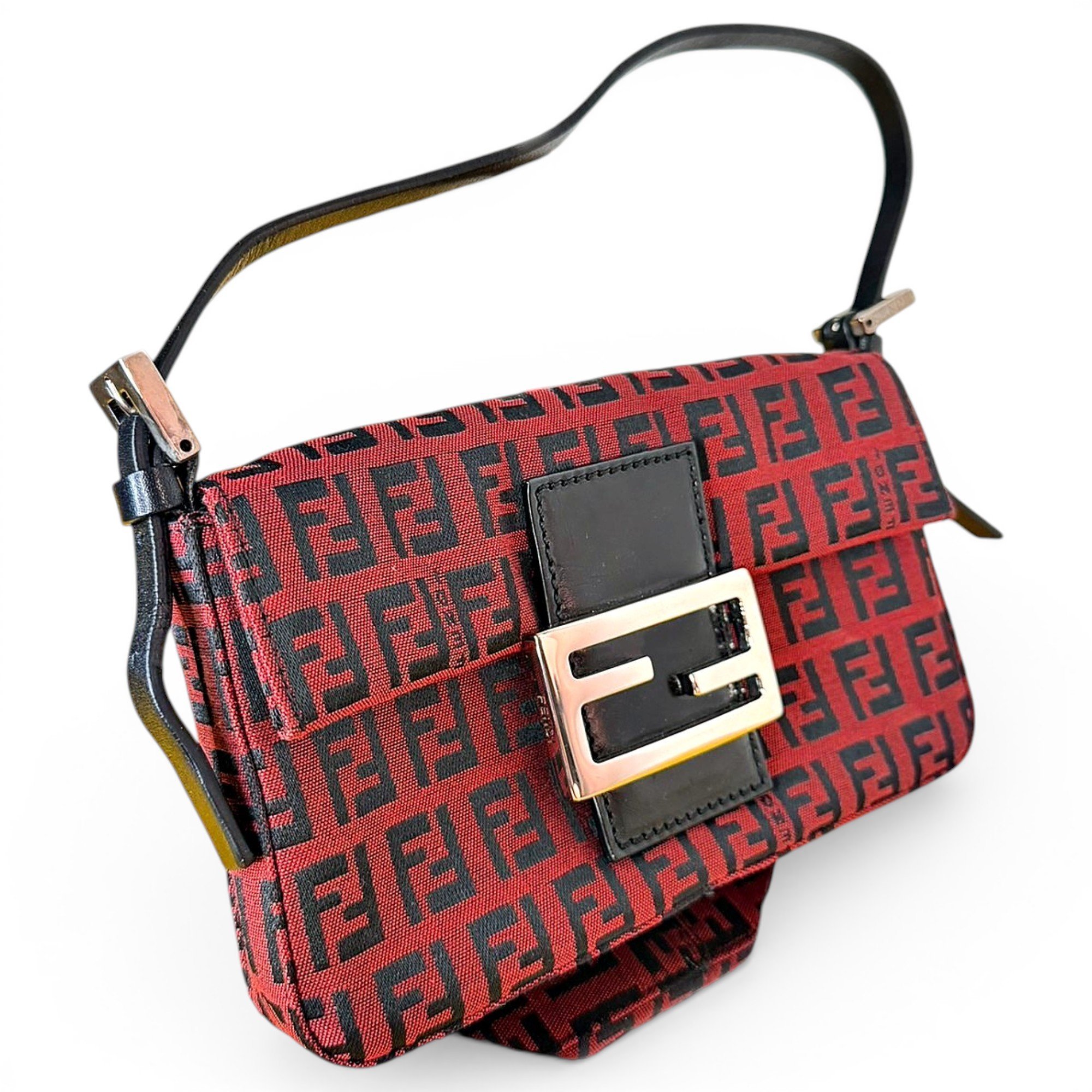 Baguette cloth handbag