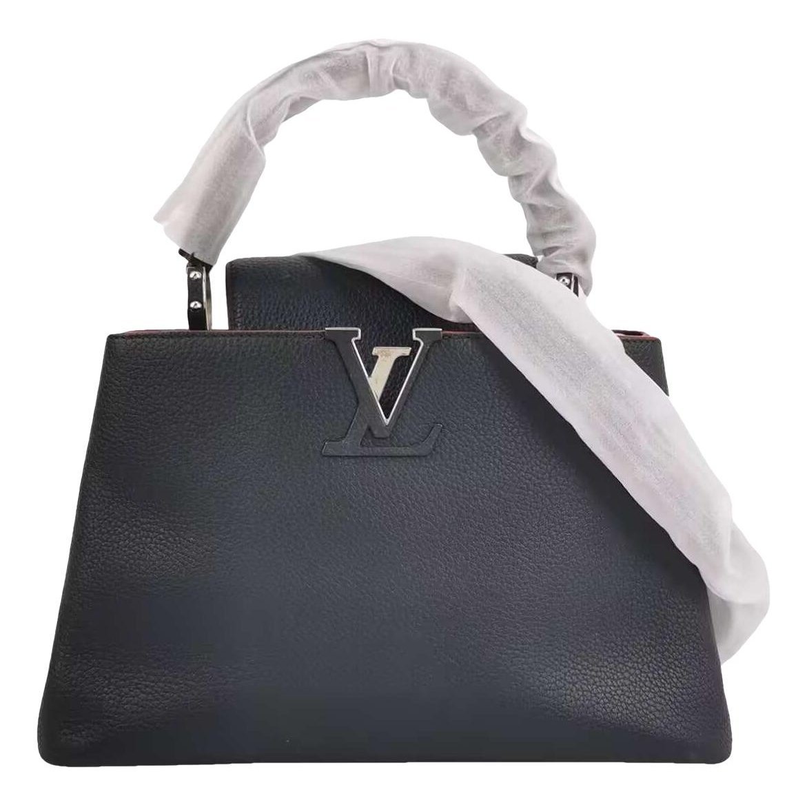 Capucines leather handbag