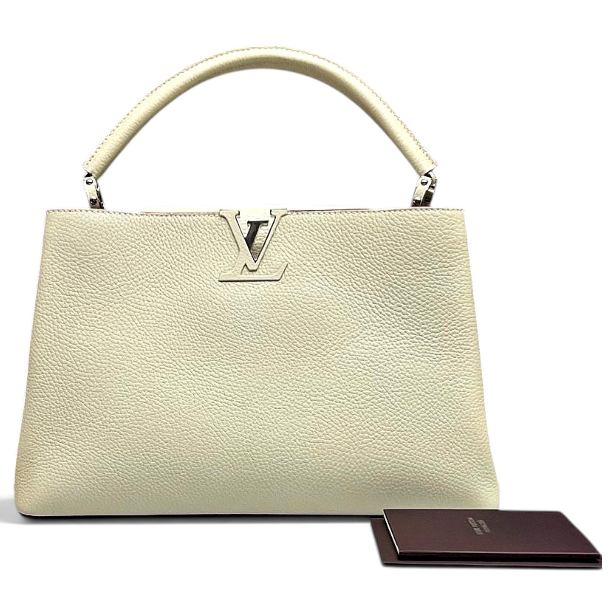 Capucines leather handbag