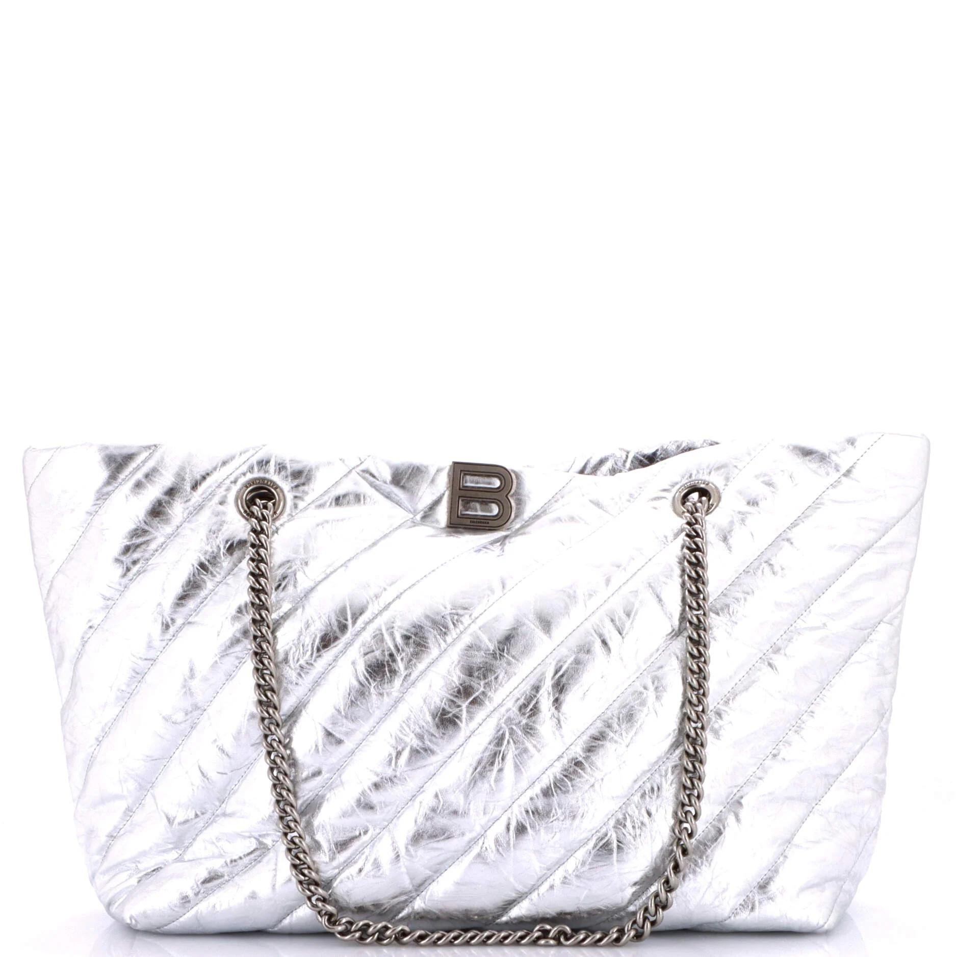 Leather tote