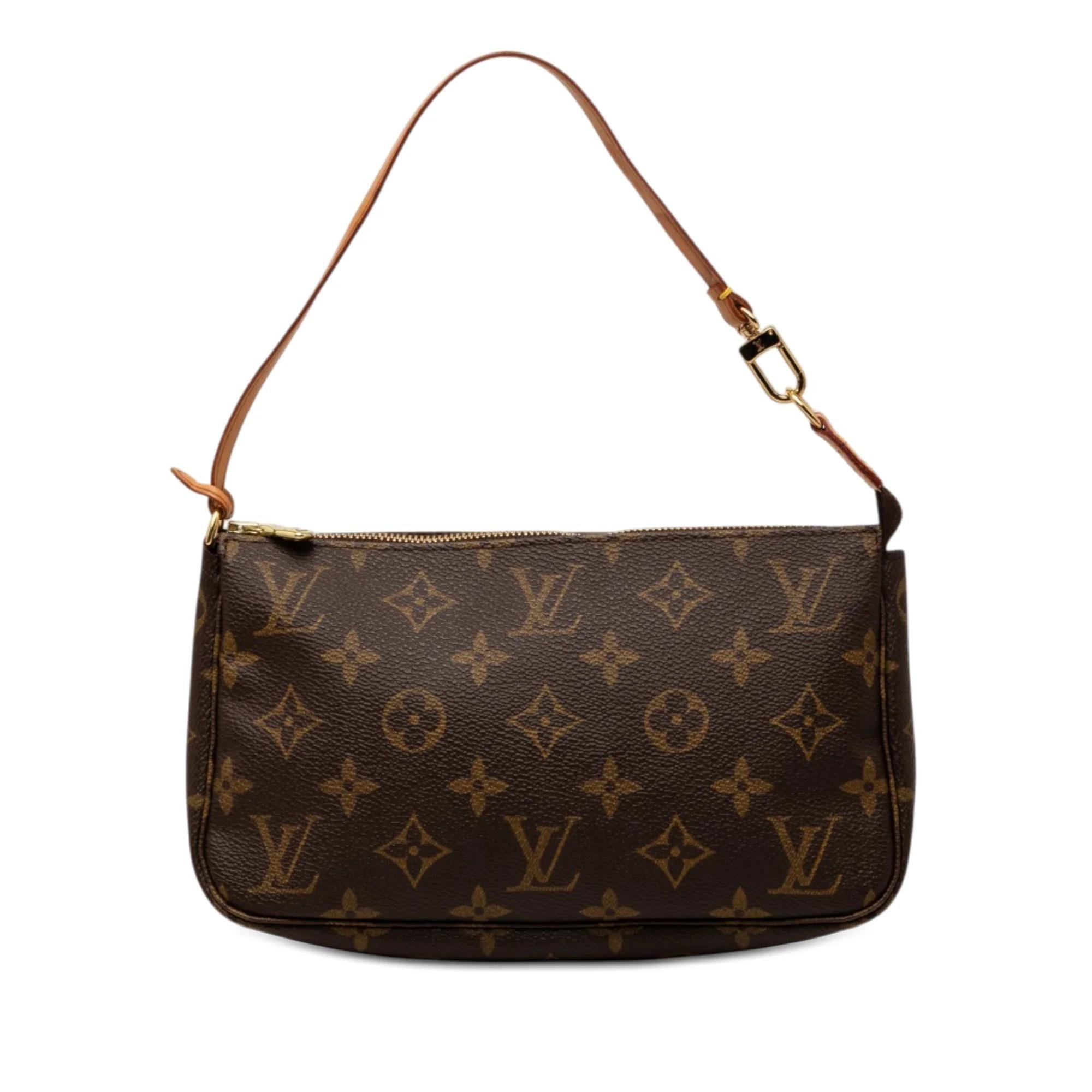 Pochette Accessoire leather handbag