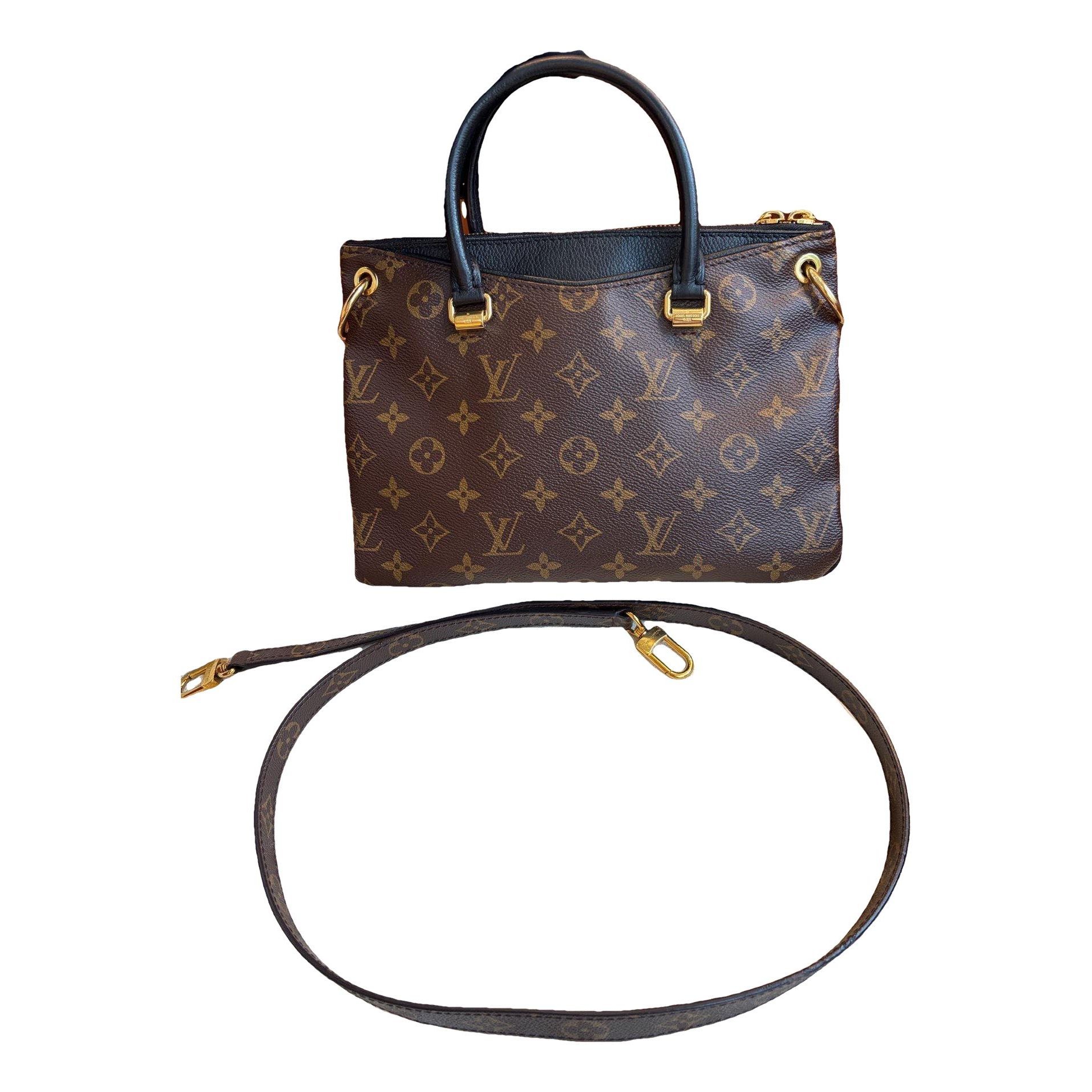 Pallas cloth handbag