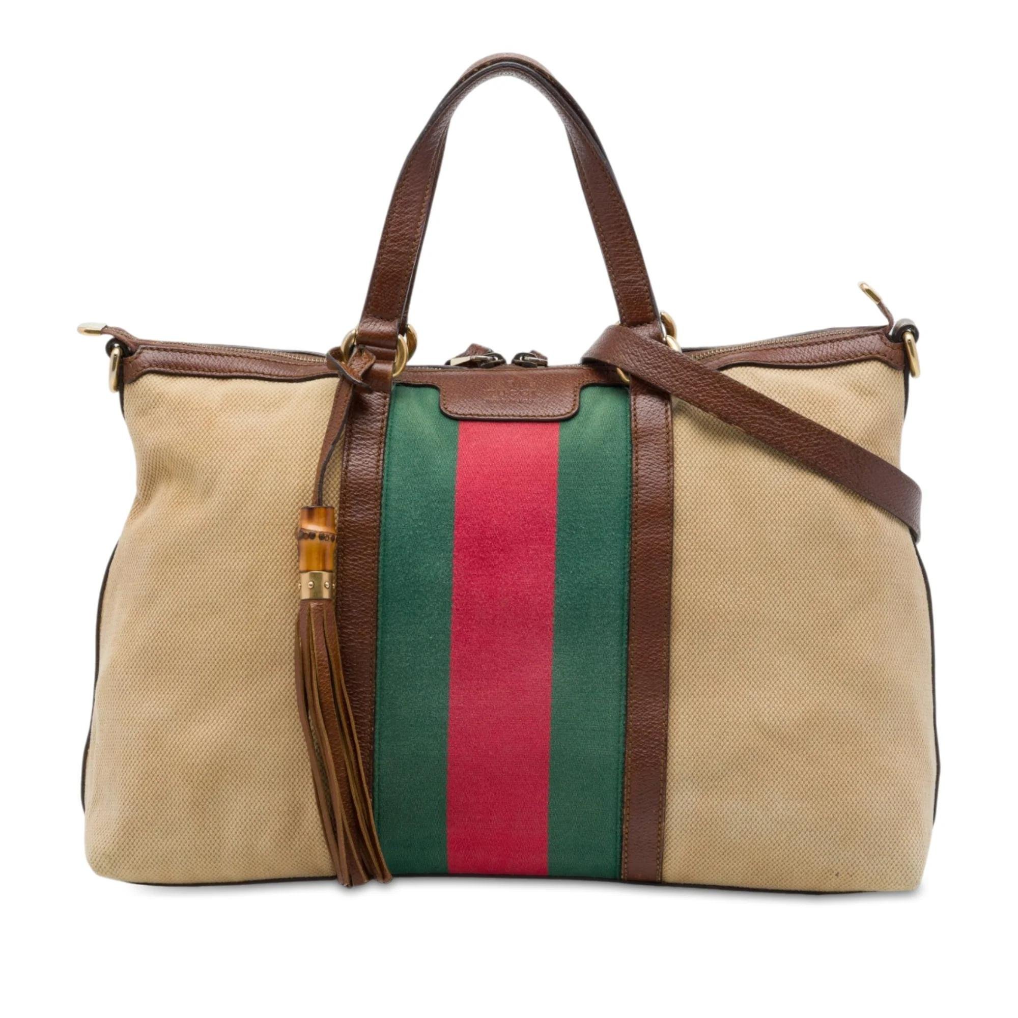 Gucci B leather handbag