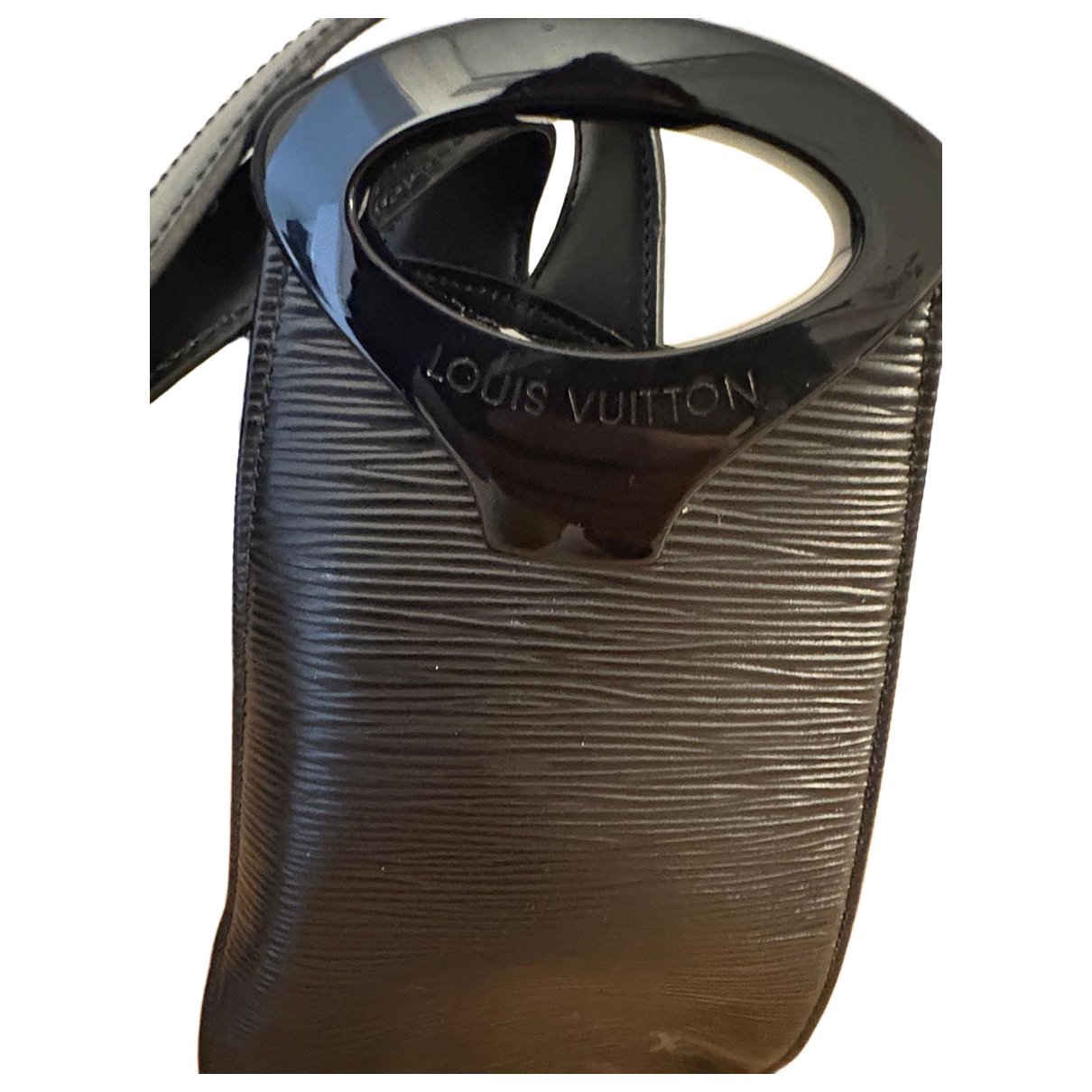 Louis Vuitton Leather handbag