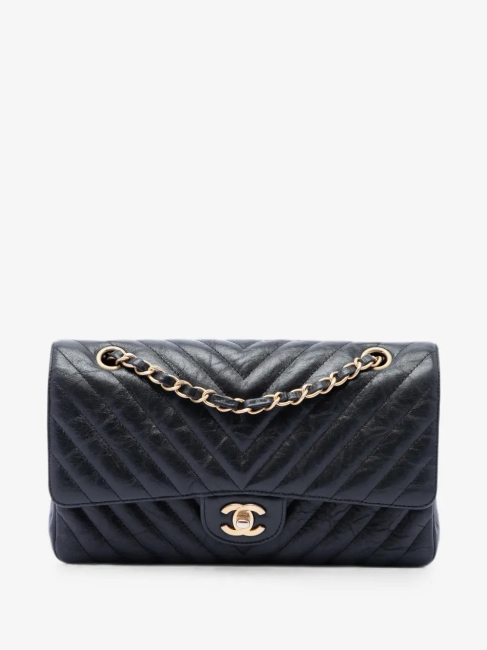 2018-2019 Medium Classic Chevron Crumpled Calfskin Double Flap shoulder bag