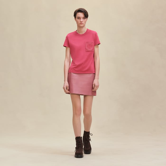 Rose Framboise Embroidered Pocket T-shirt