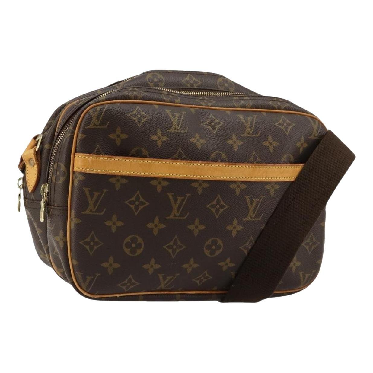 Reporter leather handbag