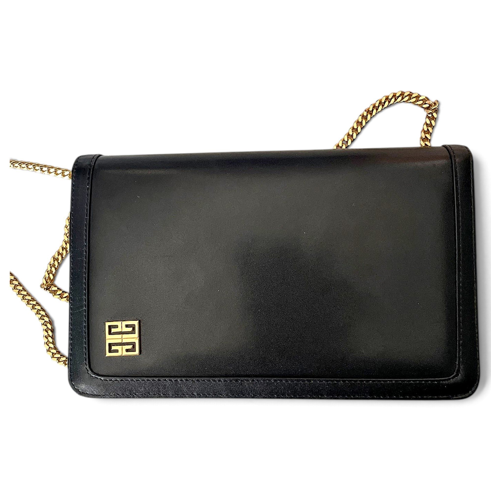 Emblem leather handbag
