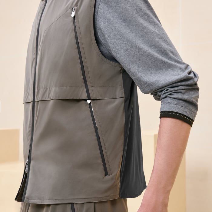 Tourbe Sport Capsule Vest