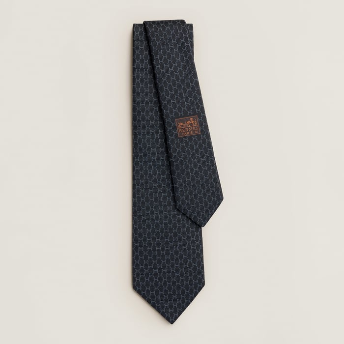 Dancing H Tie