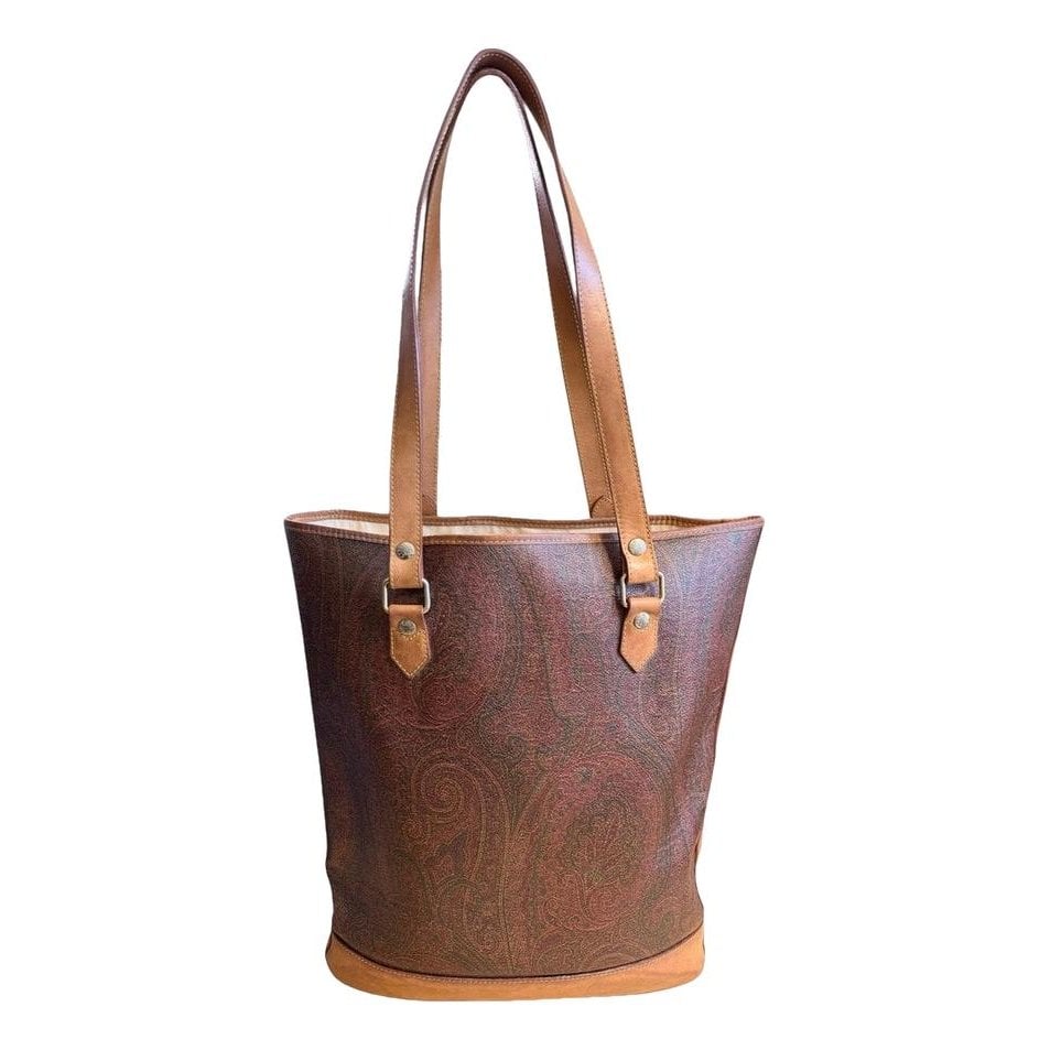 Leather tote