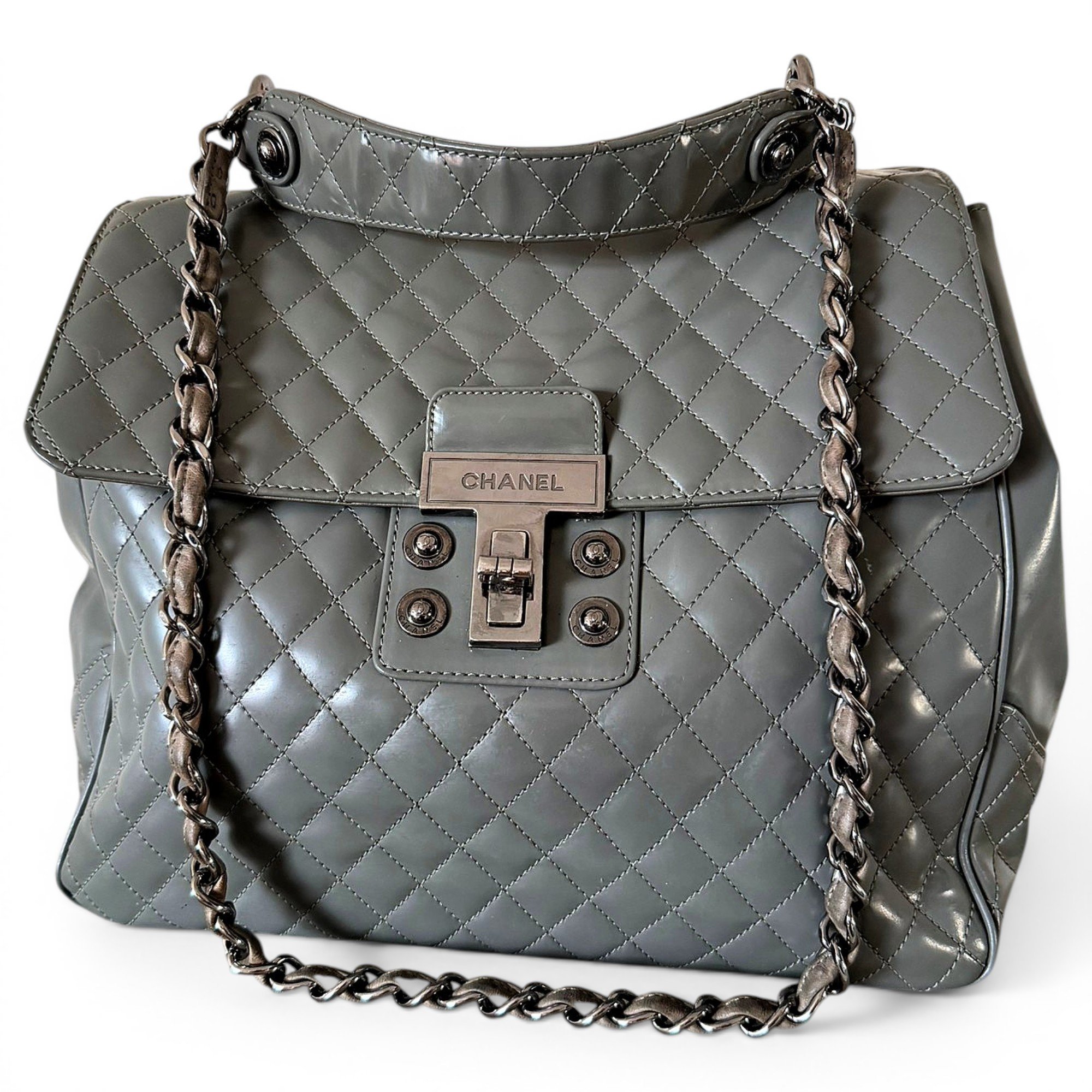 Patent leather handbag