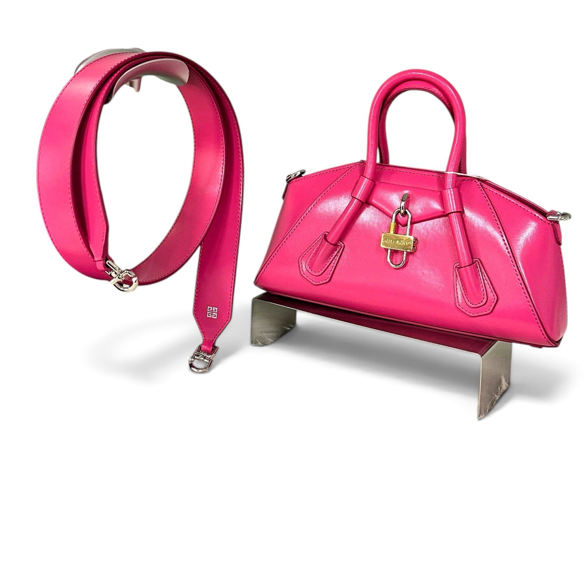 Voyou leather handbag