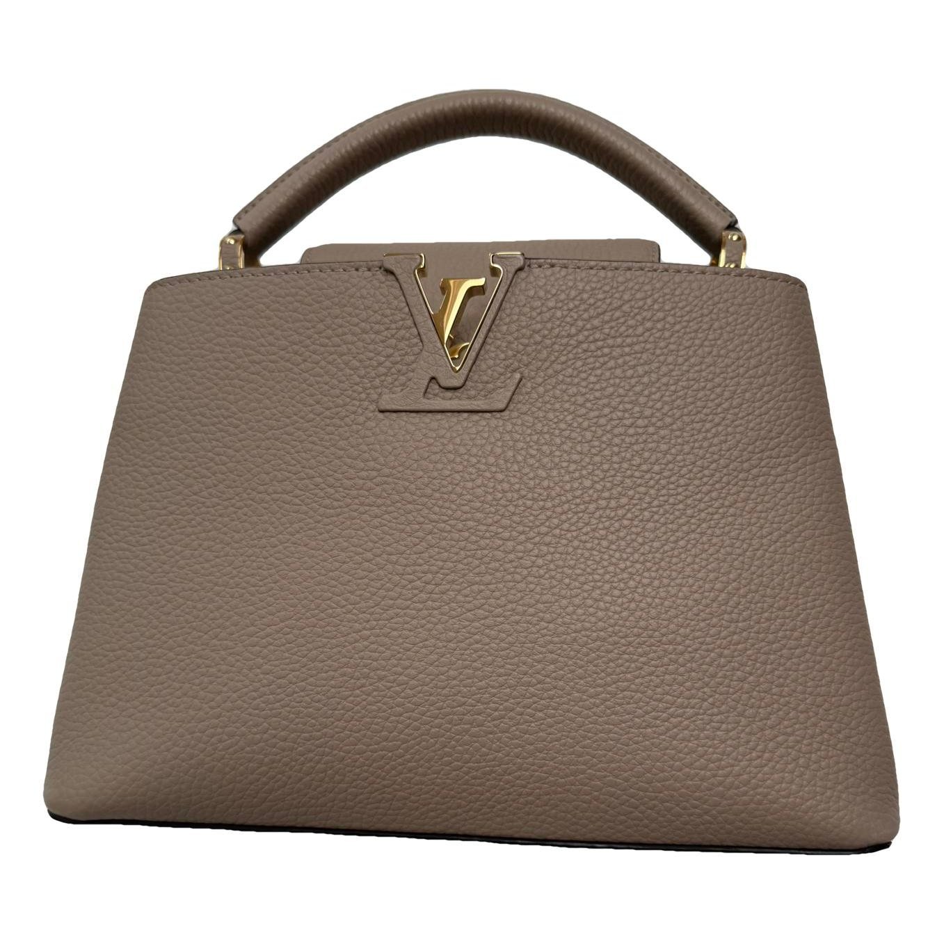 Capucines leather handbag