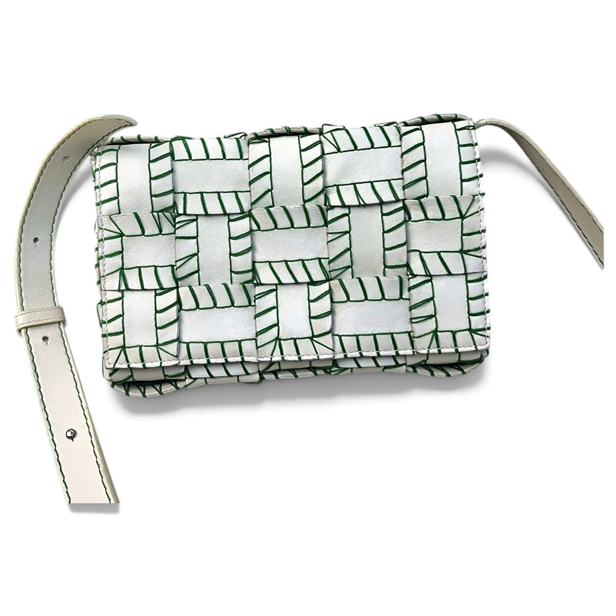 Bottega Veneta Cassette leather handbag