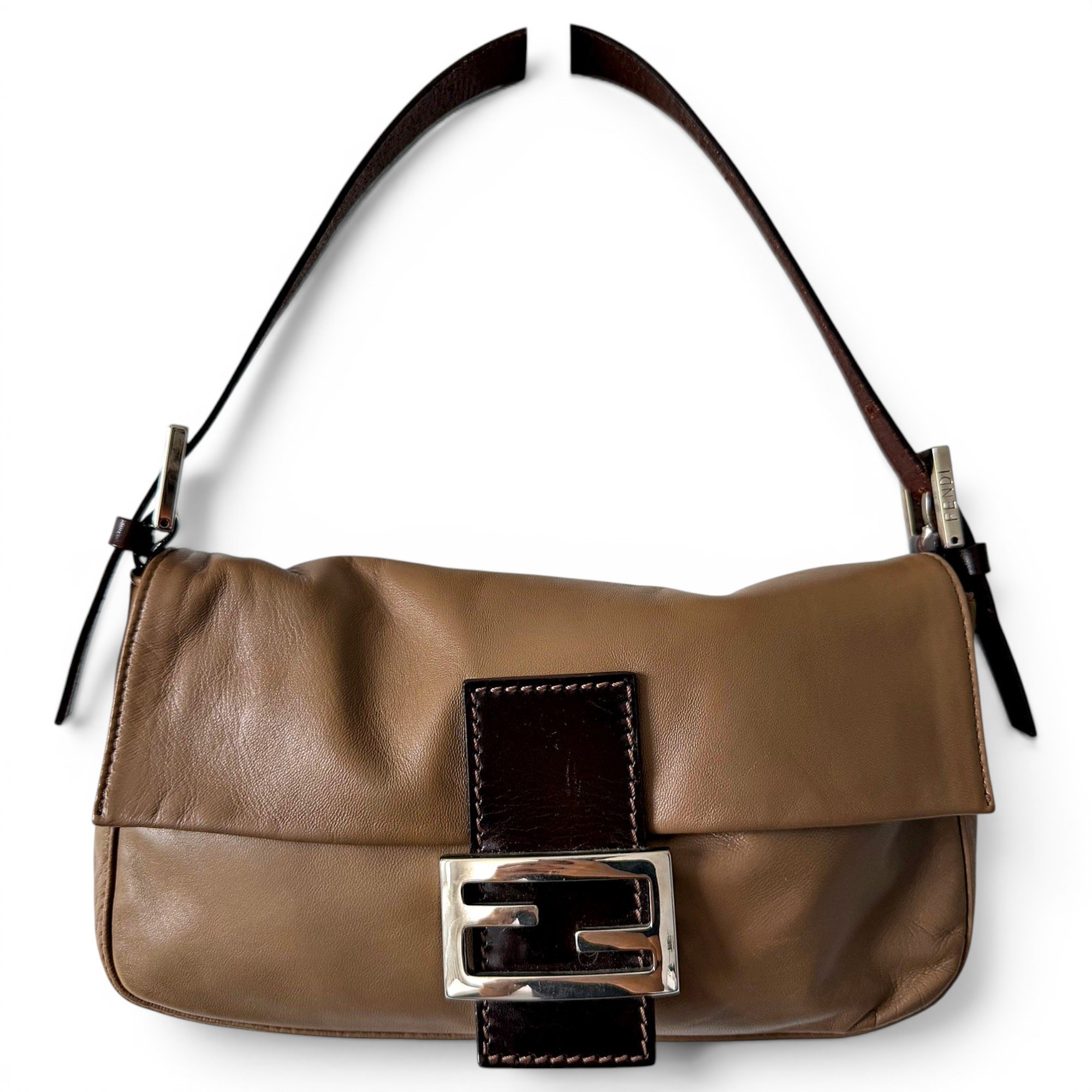Baguette leather handbag