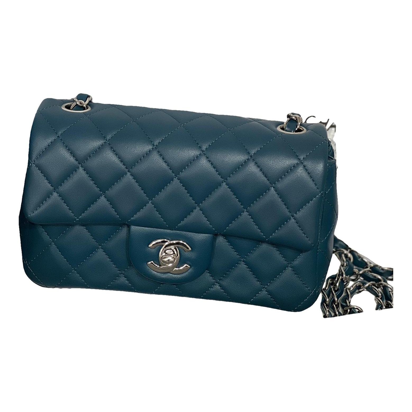 Timeless/Classique leather crossbody bag