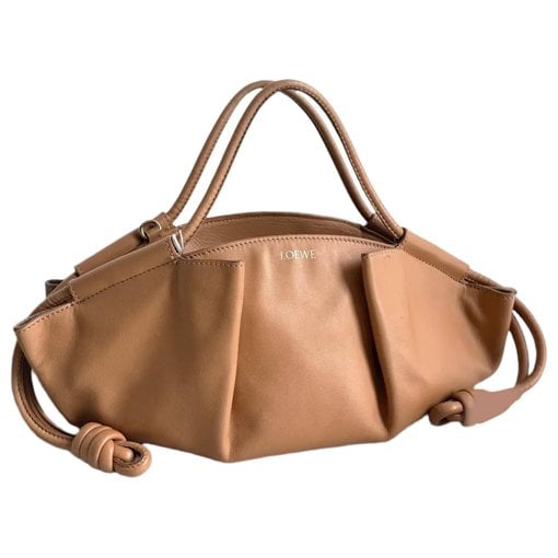 Paseo leather handbag