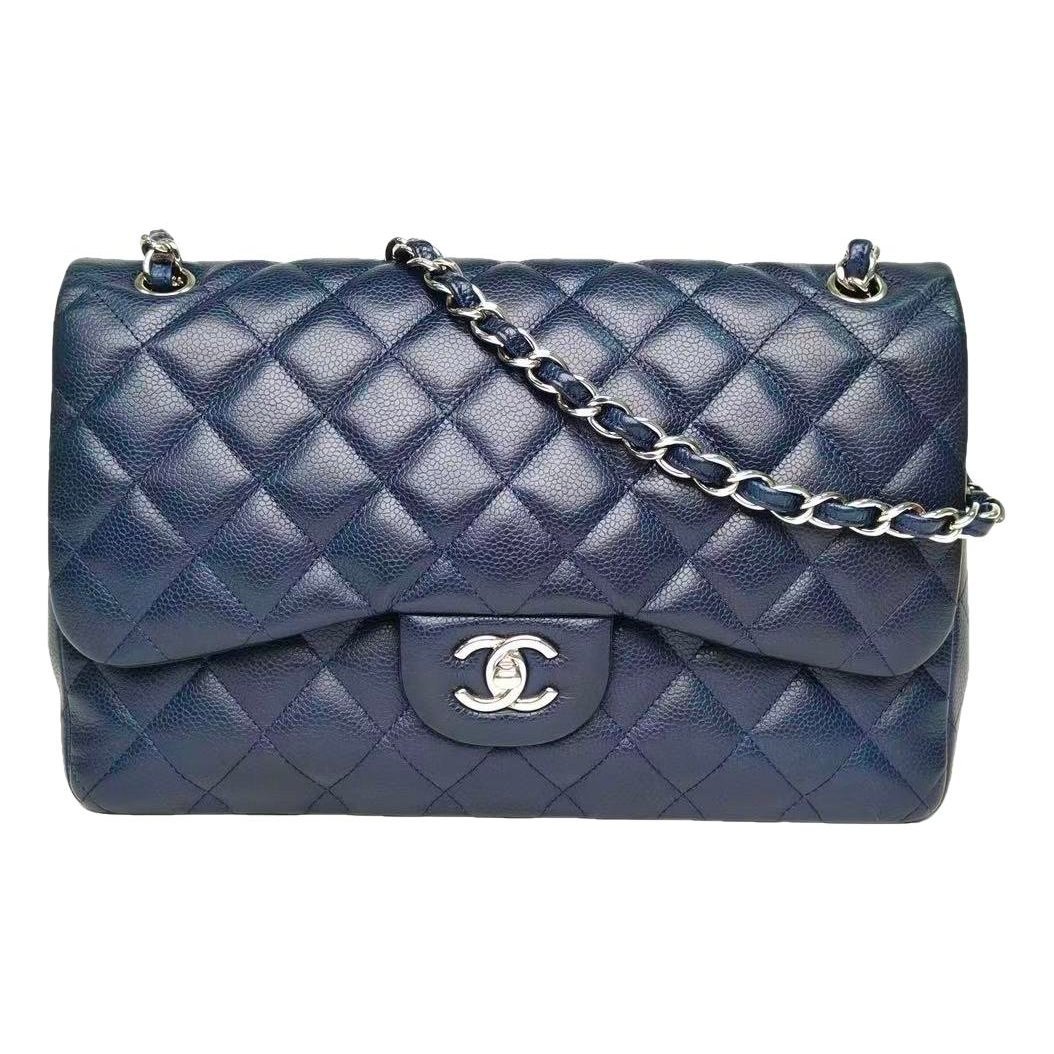 Timeless/Classique leather crossbody bag