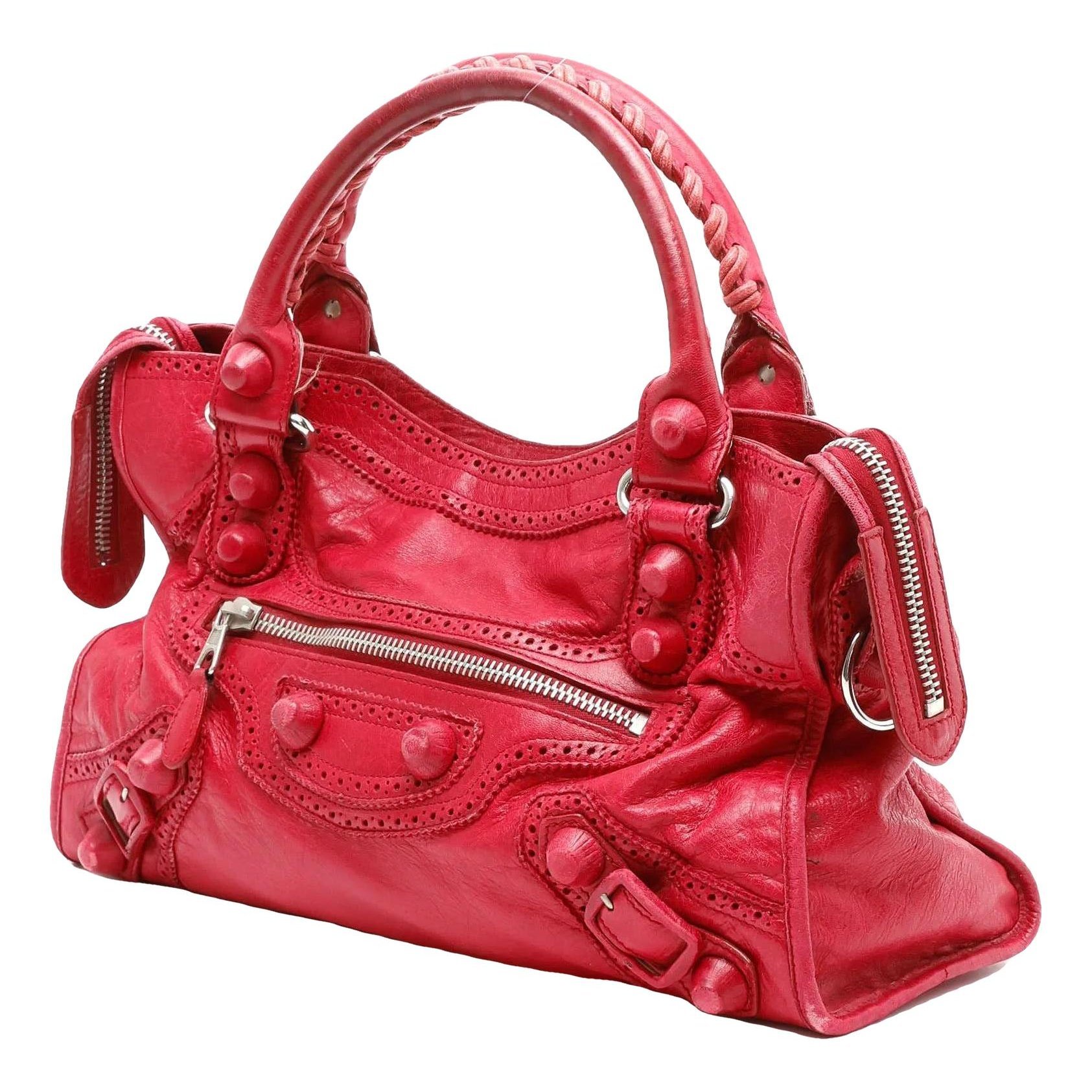City leather crossbody bag