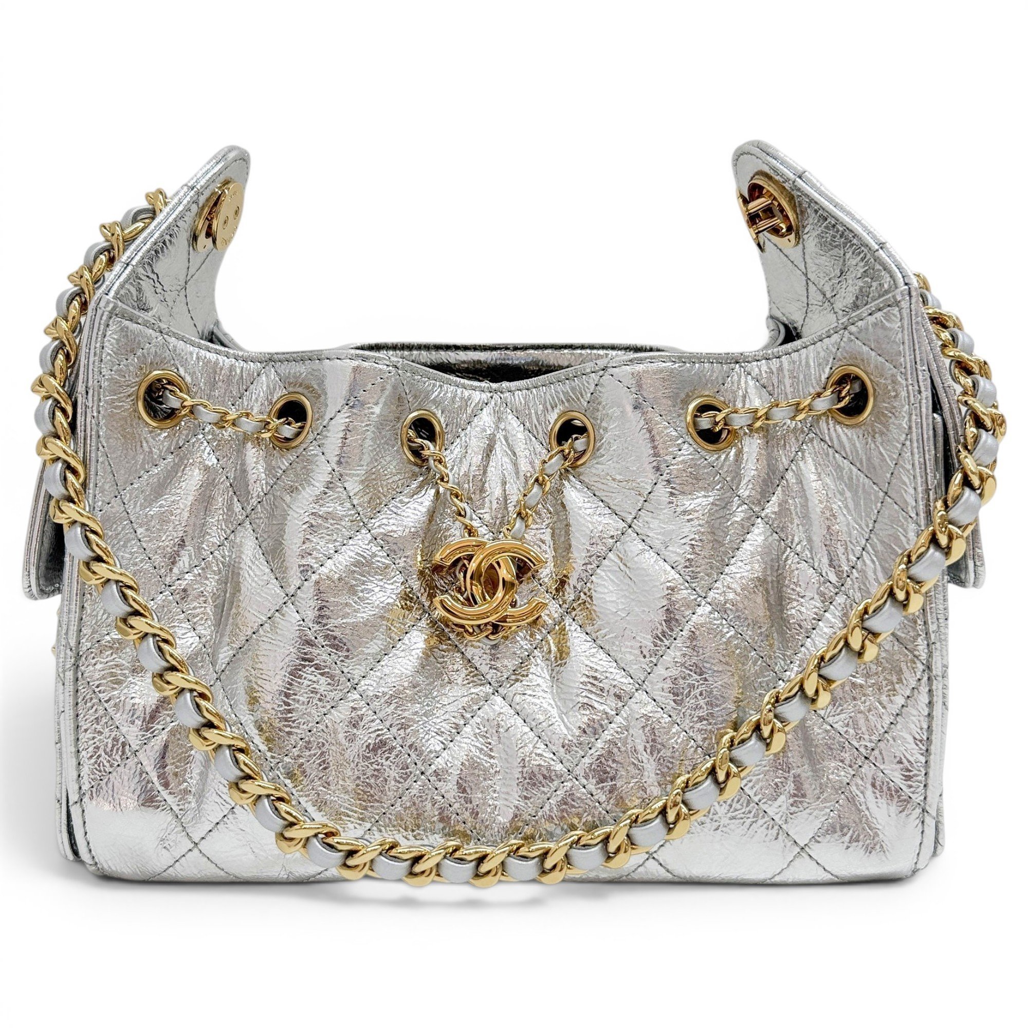 Chanel 25 leather handbag