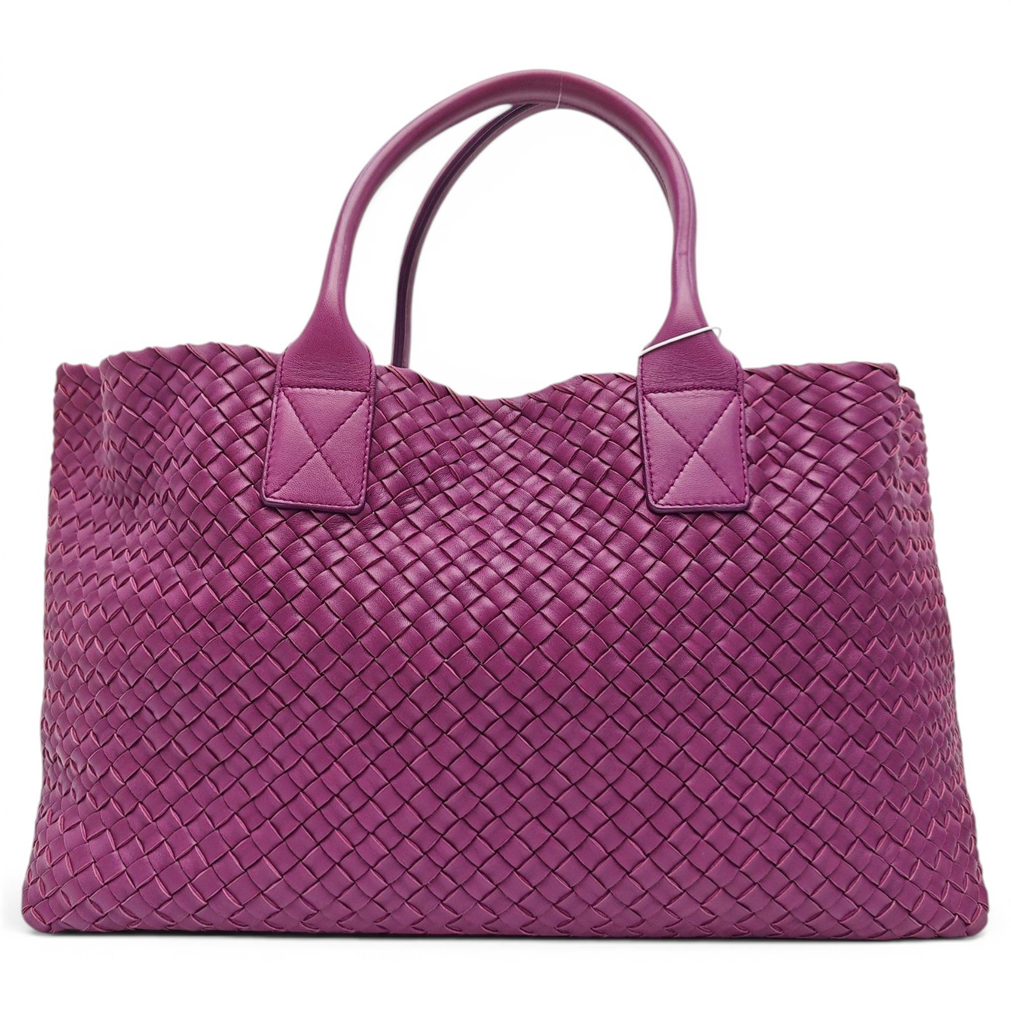 Bottega Veneta Cabat leather handbag