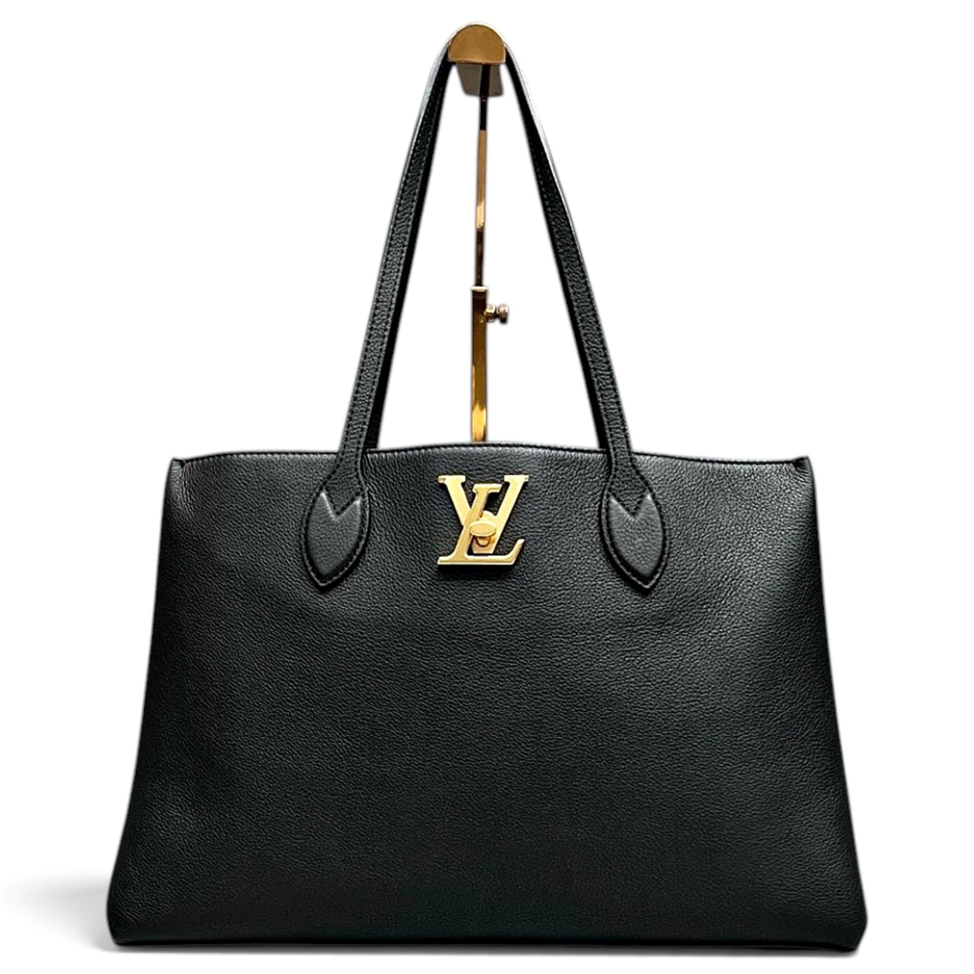 Lockmeto leather tote