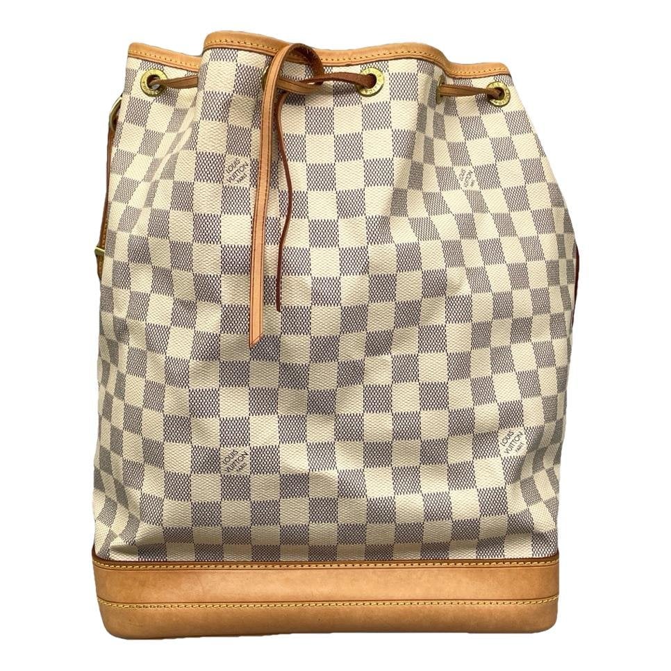 Noé vinyl handbag