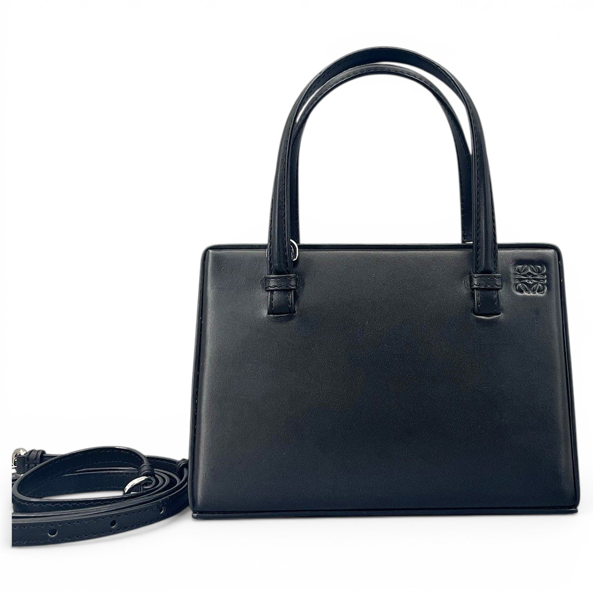 Postal leather handbag