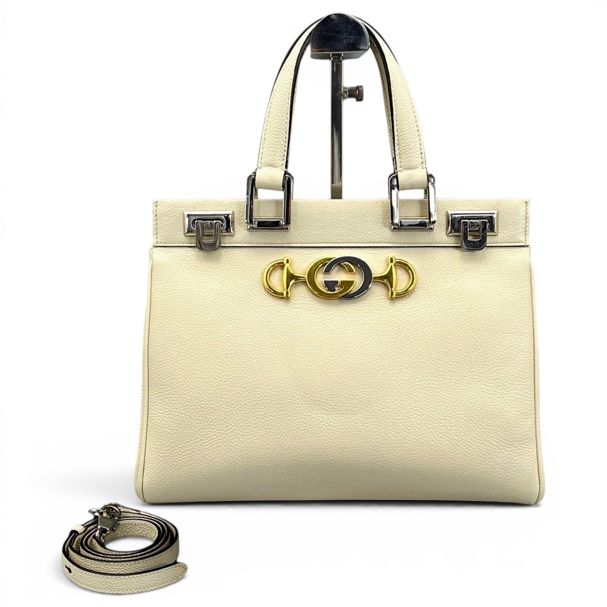 Zumi leather handbag