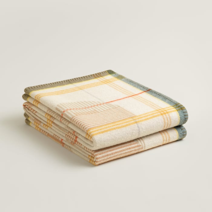 Ambre Curiosites Blanket