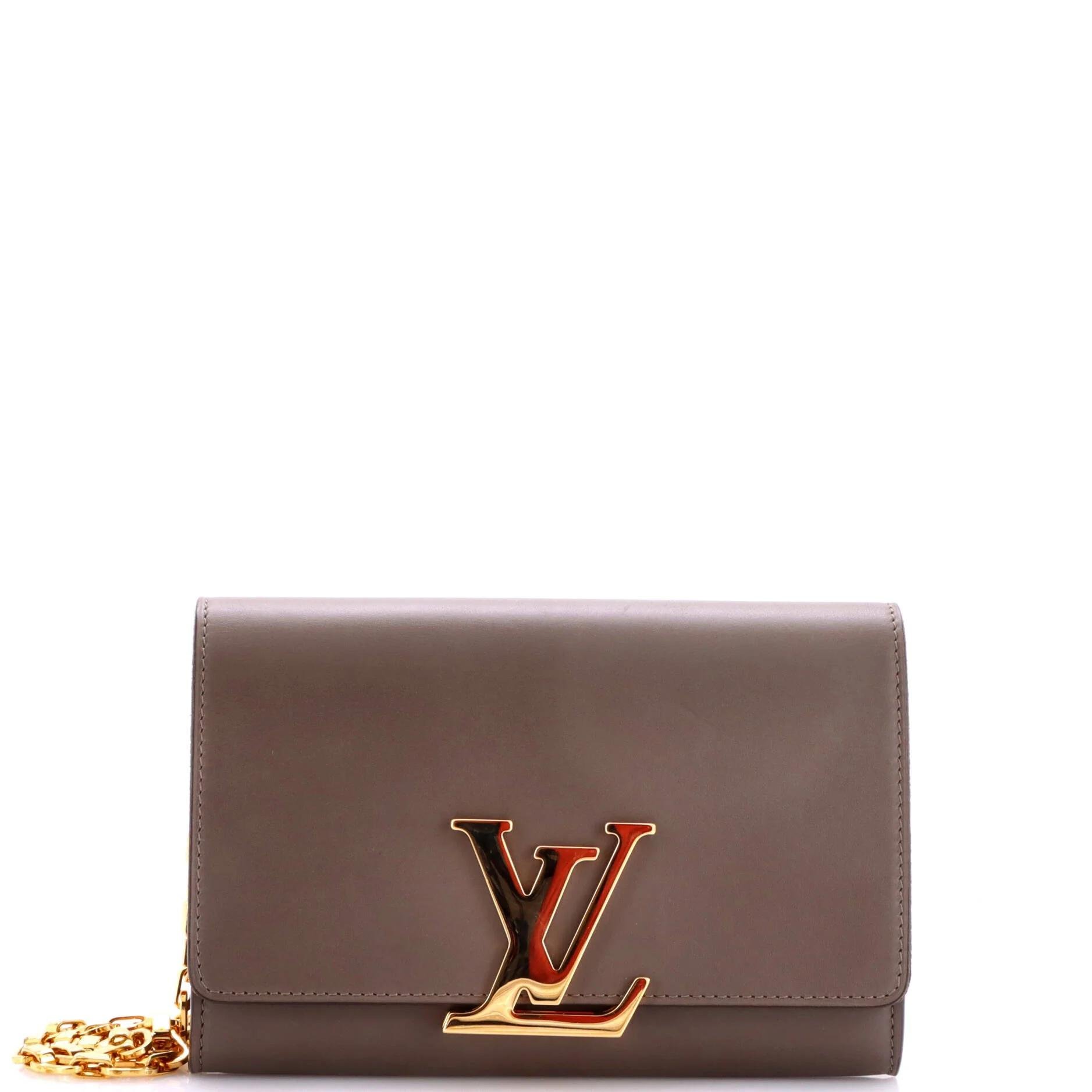Leather clutch bag