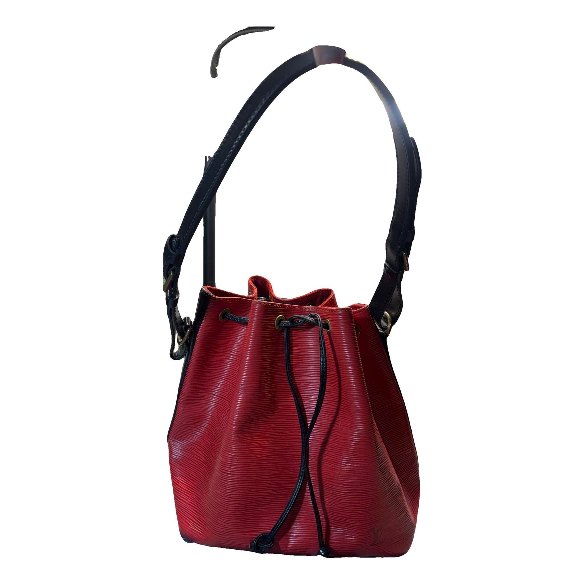 Noé leather handbag