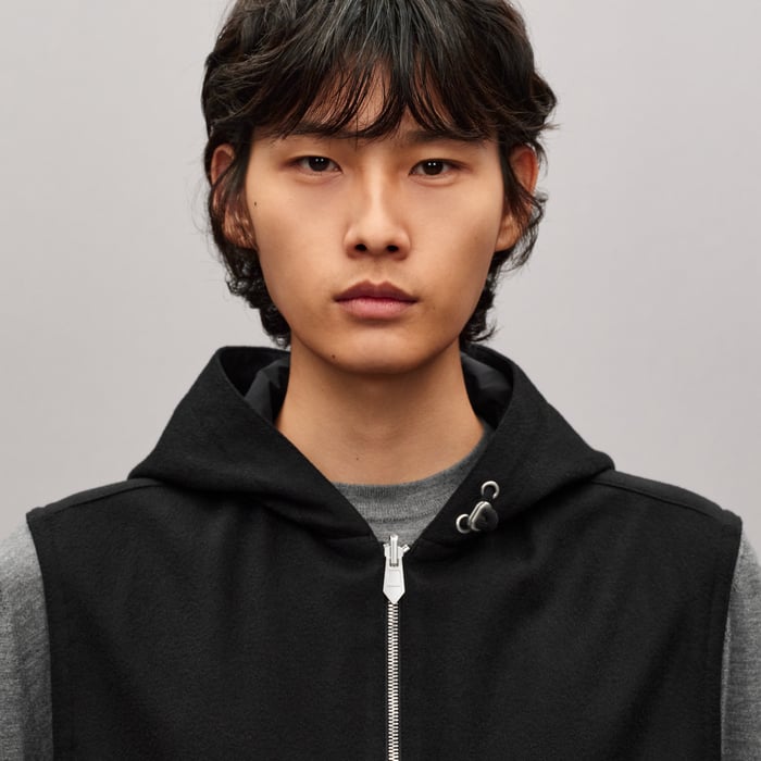 Noir Reversible Hooded Vest