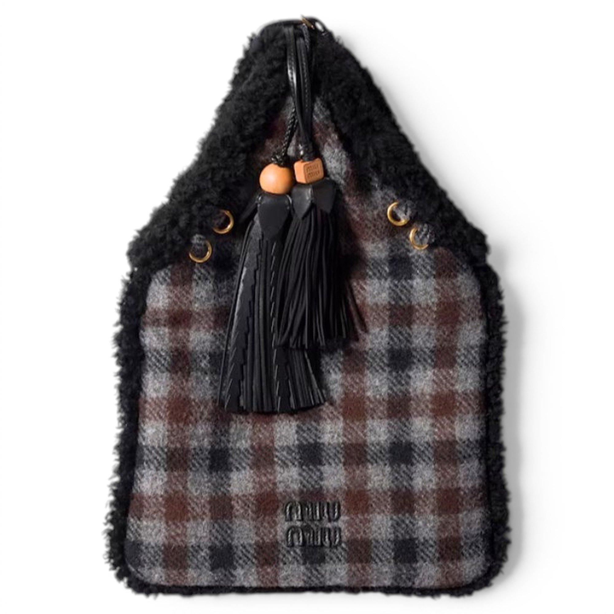 Wool handbag