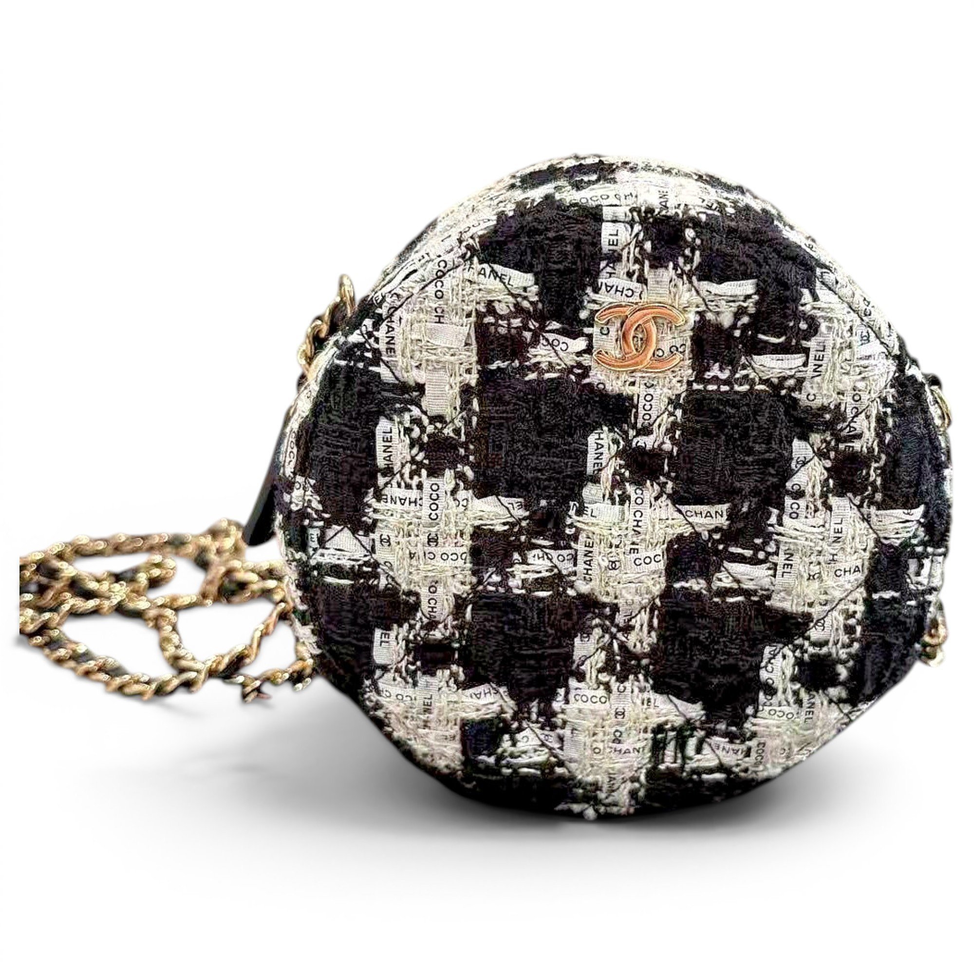 Chanel 19 tweed crossbody bag