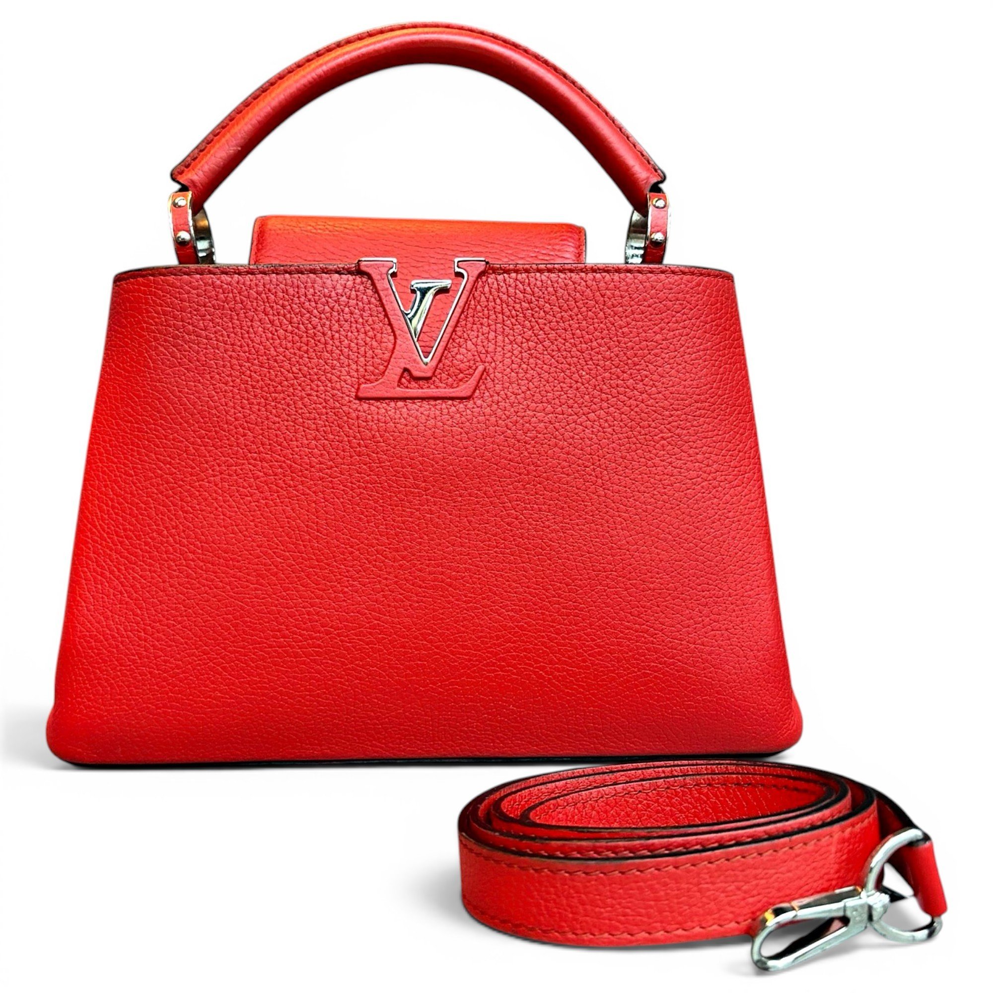 Capucines leather handbag