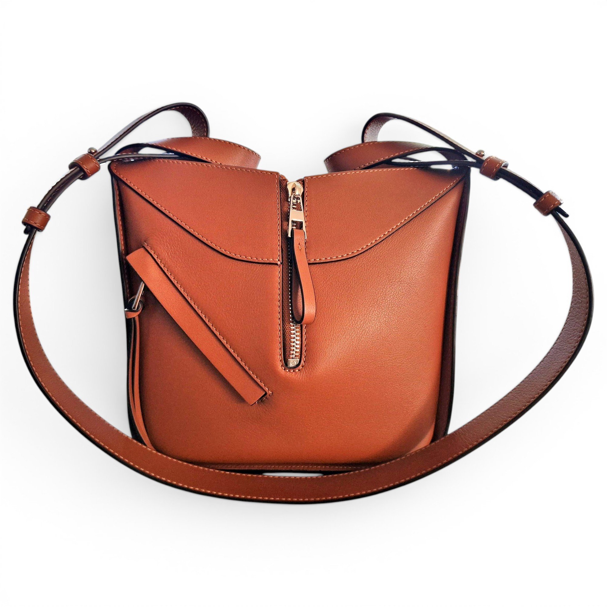 Hammock leather handbag