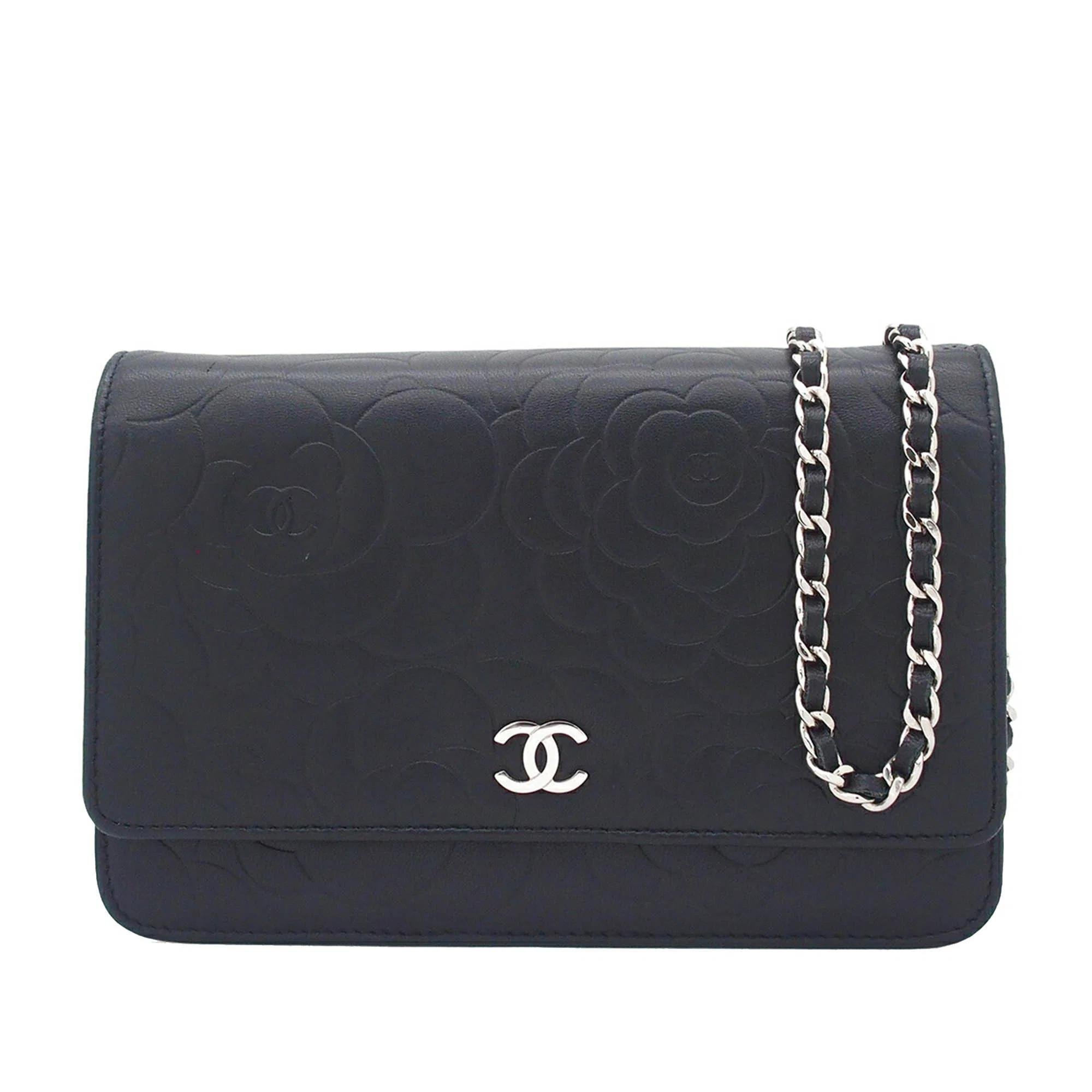 Wallet On Chain leather crossbody bag