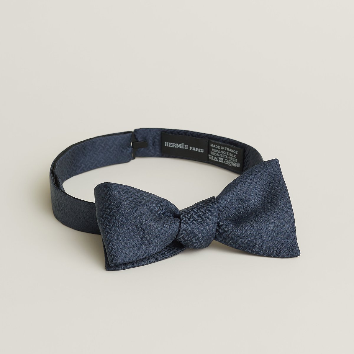 Faconnee Upside Down bow tie