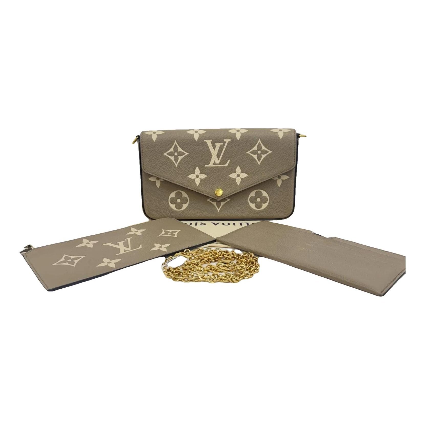 Maxi Multi Pochette Accessoires leather mini bag