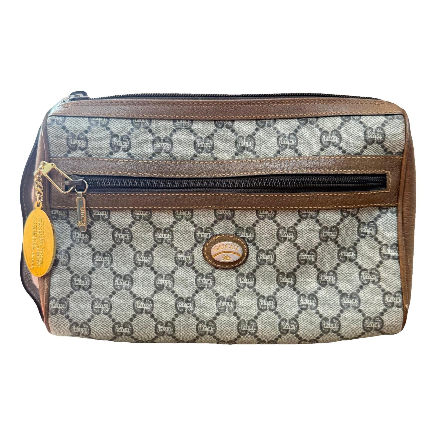 Cloth clutch bag