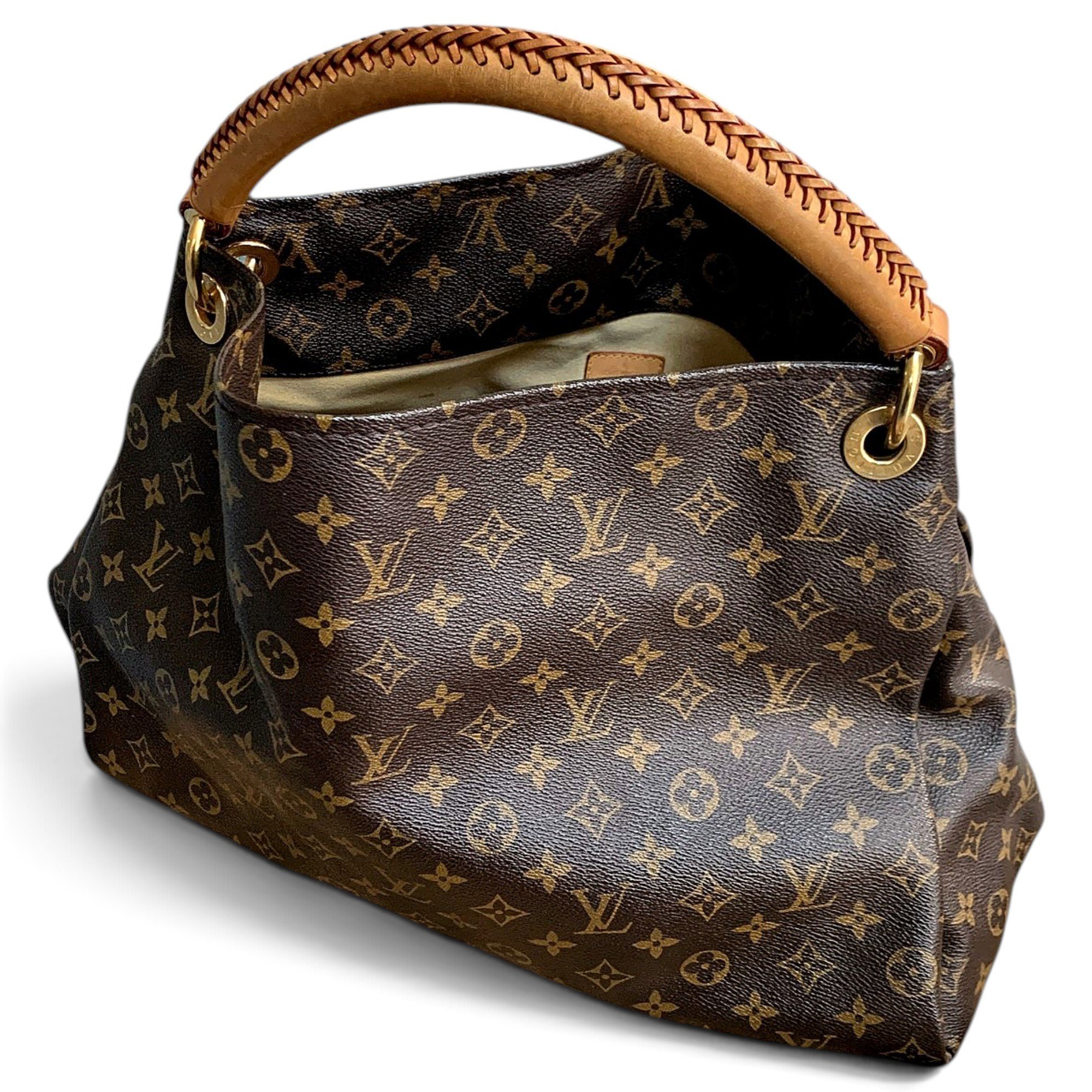 Artsy leather handbag