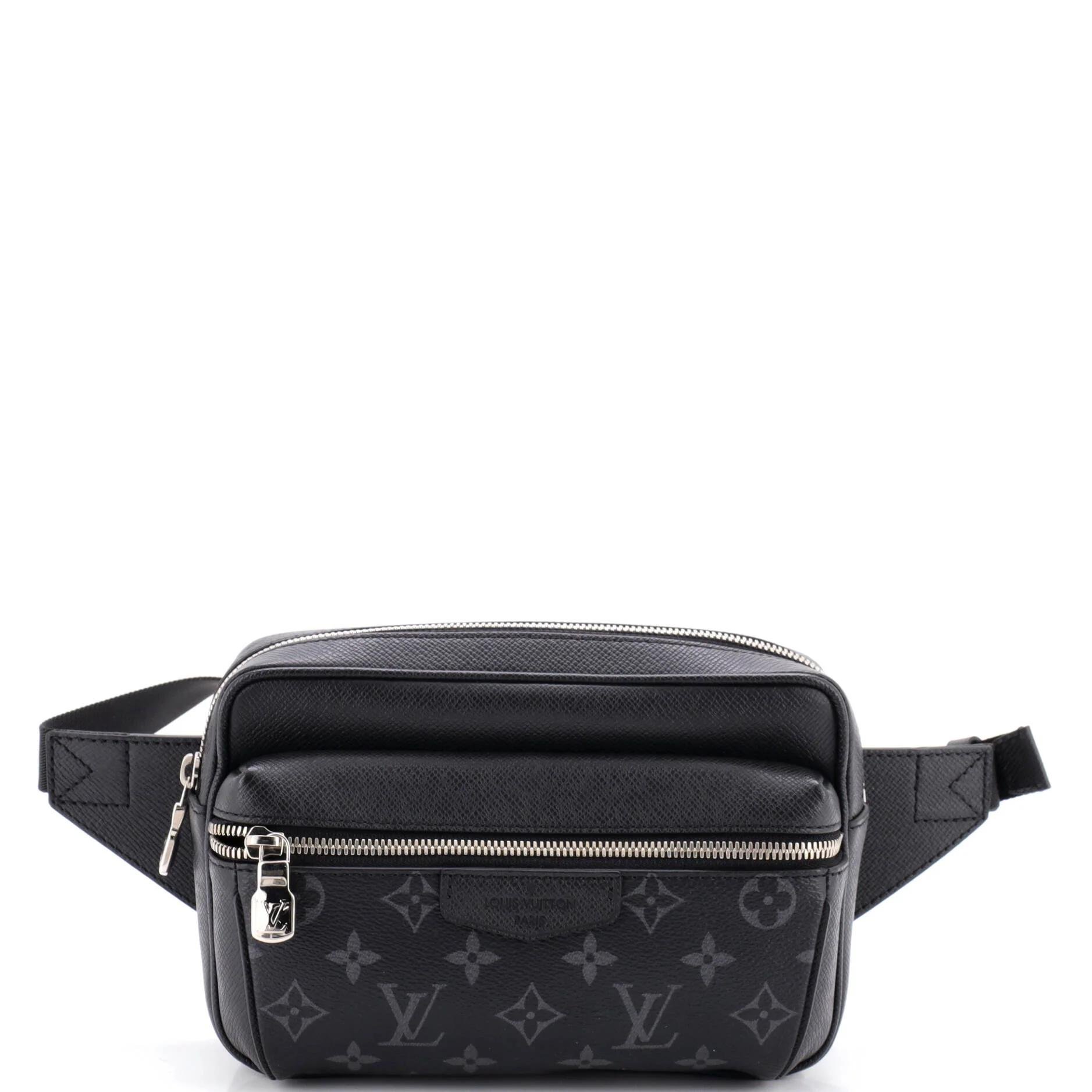 Louis Vuitton Leather handbag